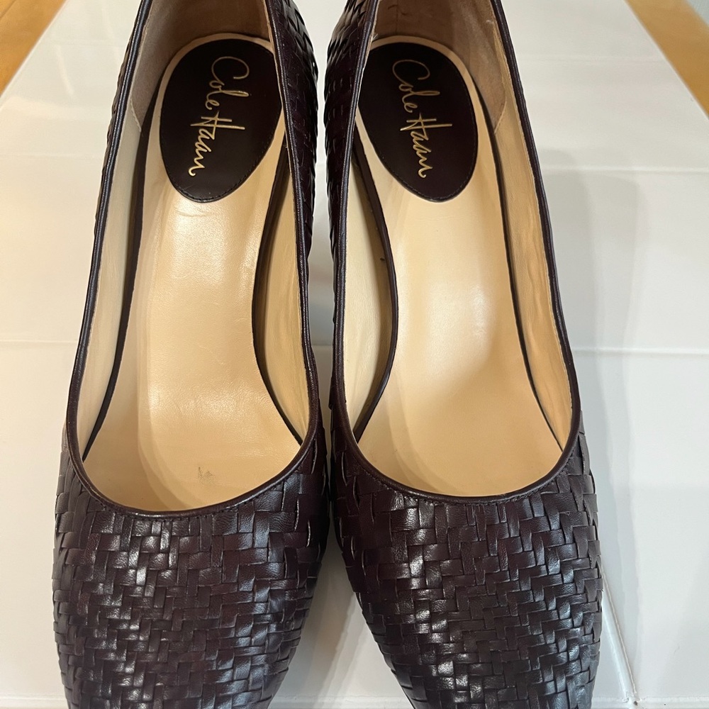 Cole Haan Genevieve Pump in Dark Mocha